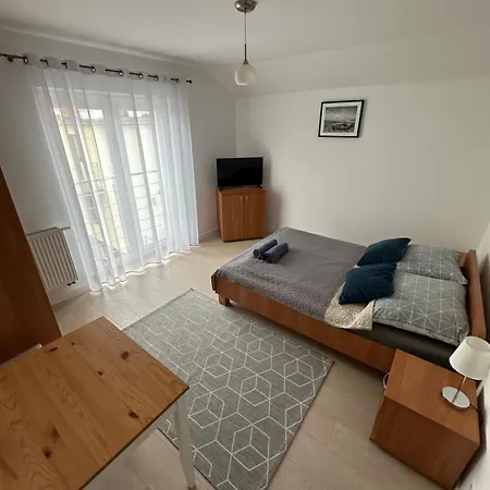 łabędź Kwatera prywatna *